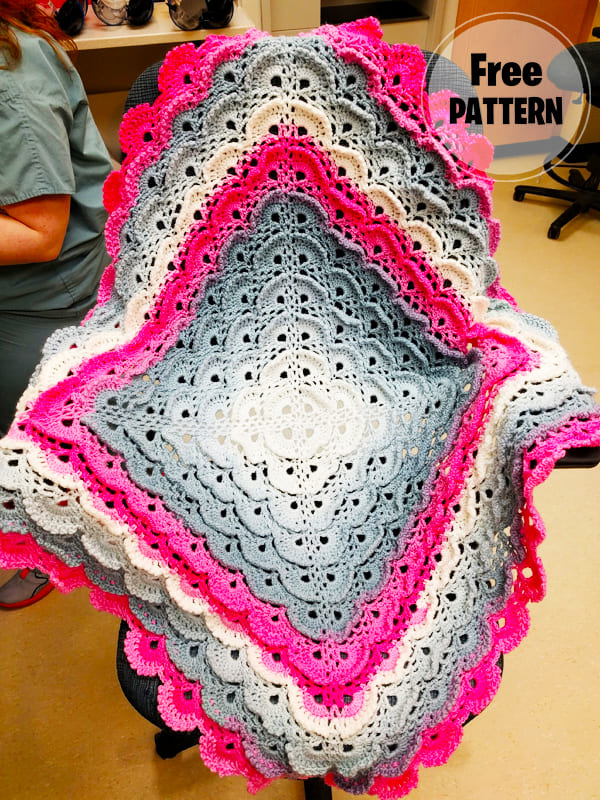 Patons Fluffy Crochet Blanket Free PDF Pattern