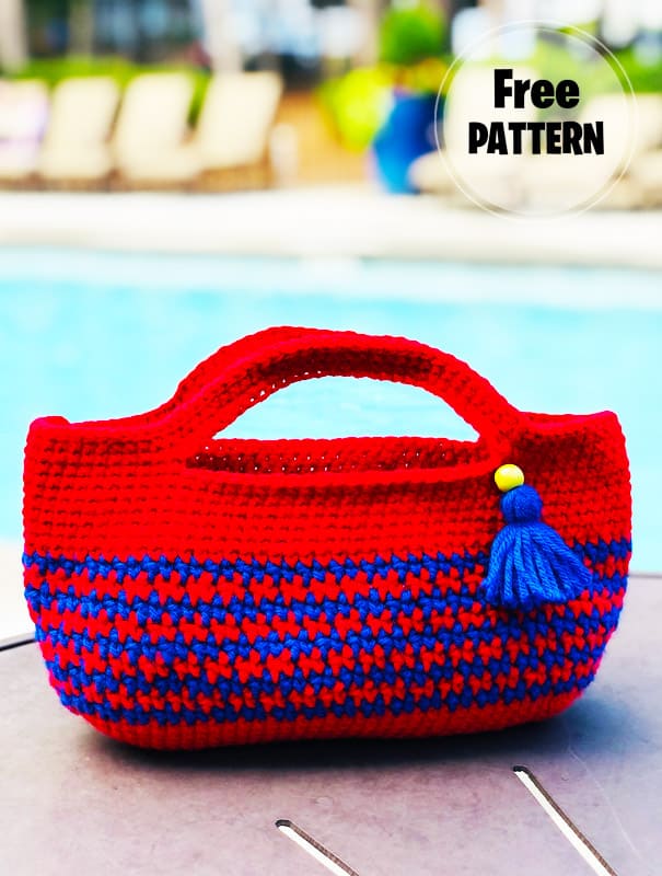 Walk This Way Crochet Handbag Free Pattern