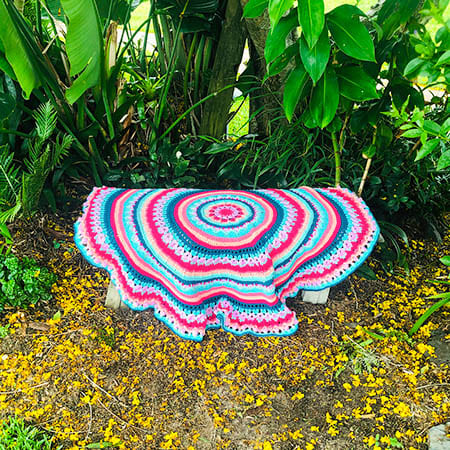 Autumn Leaves Crochet Circle Blanket Pattern Free